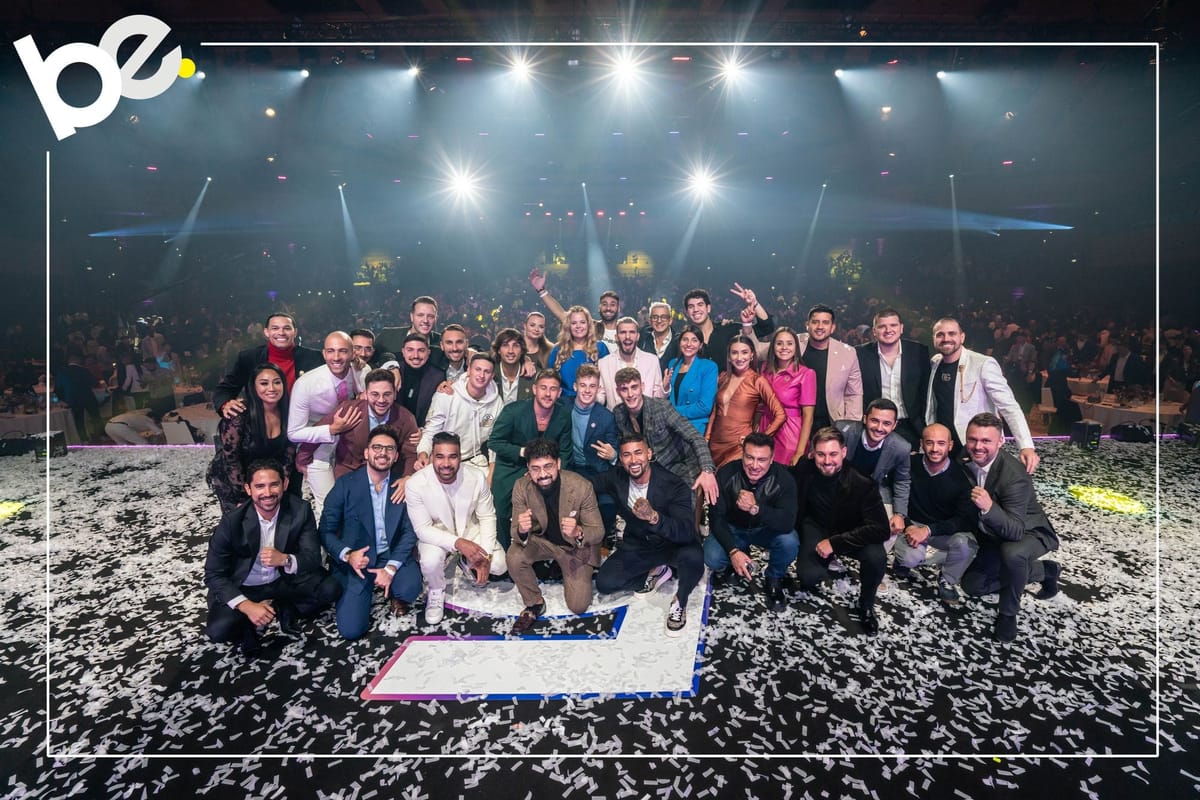 Cómo BE Está Formando a los Líderes del Mañana